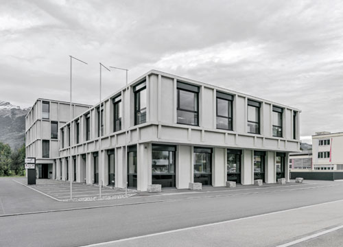 Begleitung des Architekturwettbewerbs und Projektleitung bei der Bauausführung durch Stephan Kurath. Projekt und Architektur von Baumschlager Eberle Architekten in Vaduz (Fürstentum Liechtenstein)